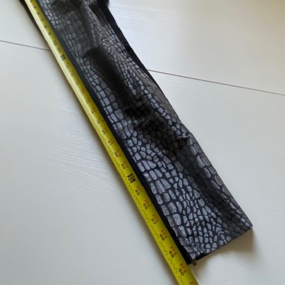 Diane von Furstenberg DVF Alexis Jacquard Alligator Pants Nightfall Size 2 - Picture 14 of 16